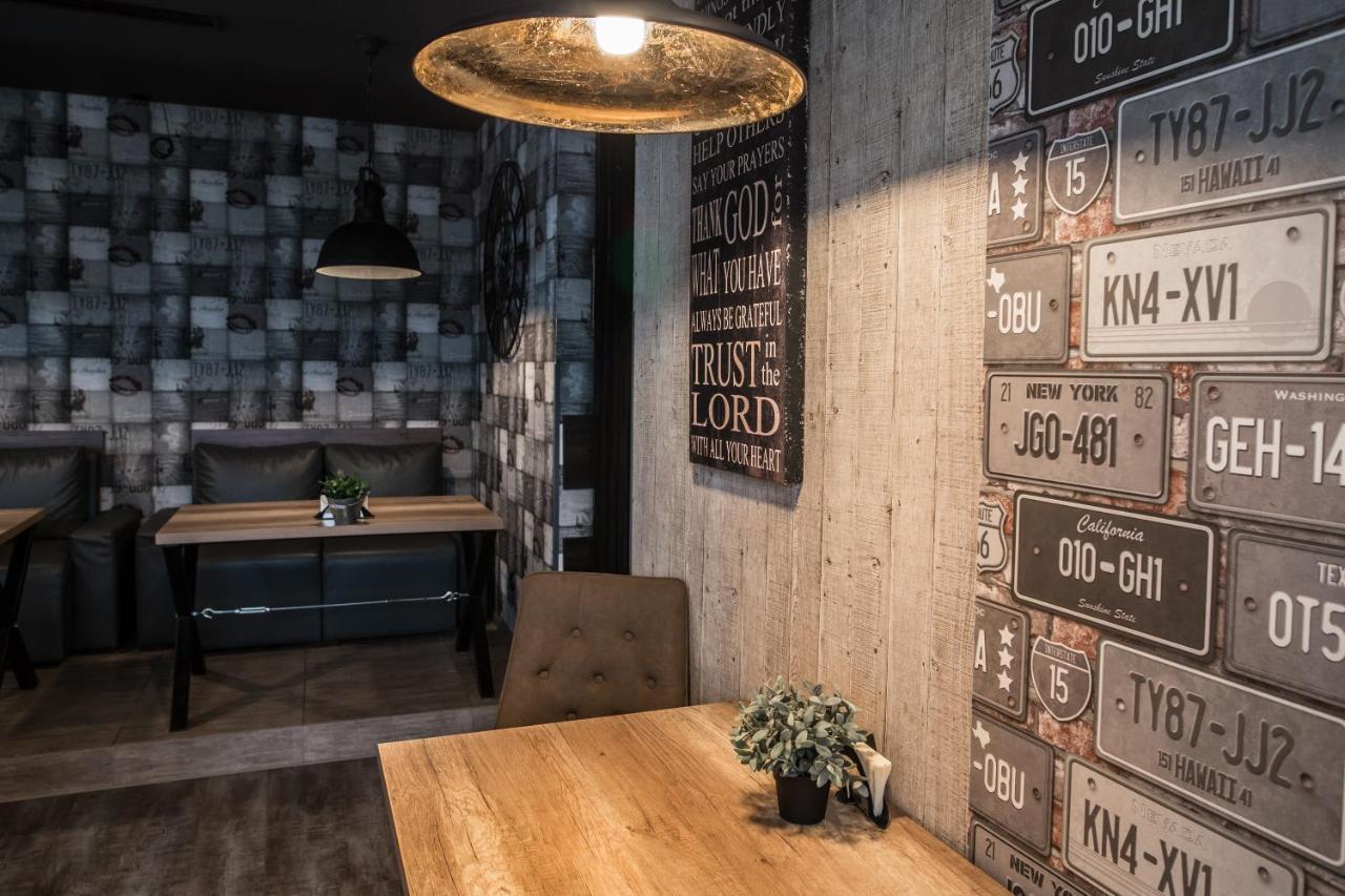 Hotel Idol Tărgovište Esterno foto